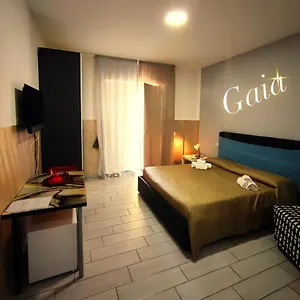 Neapolis Center 2*, Napoli Italia